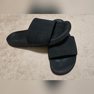lululemon athletica Women's Black Slide Sandals